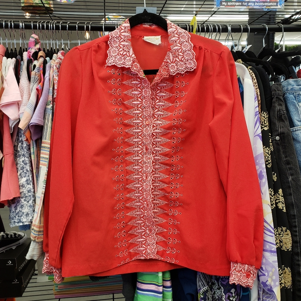 vintage 1970s Eyelet Blouse